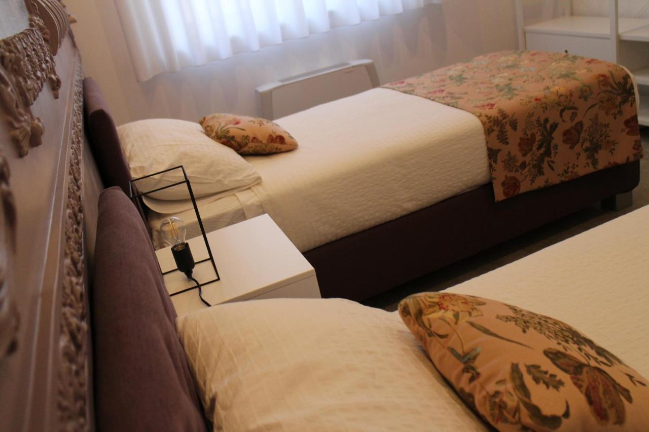 Il Cavaliere Bed And Breakfast Caserta Exterior foto